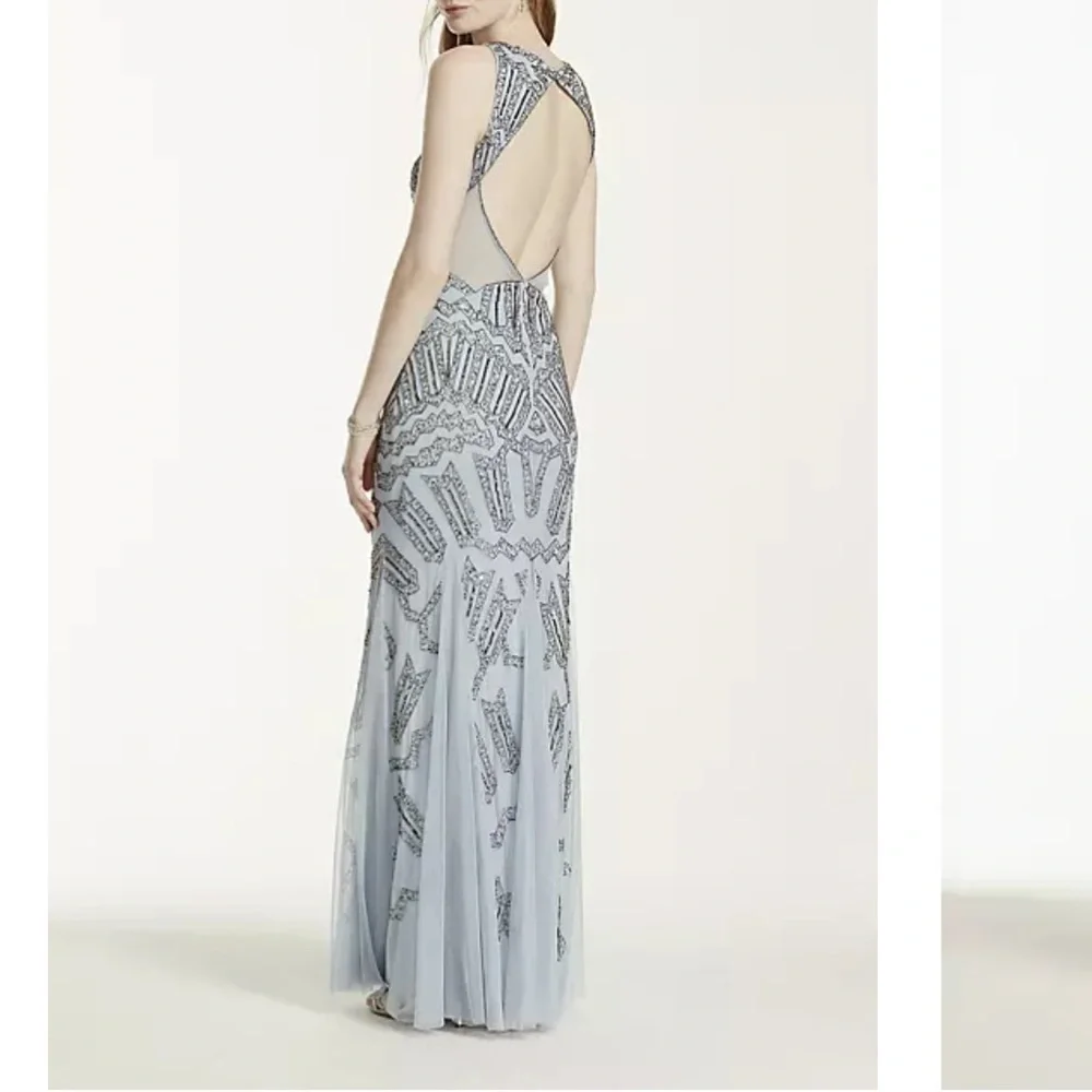Adrianna Papell Sleeveless
Beaded Mermaid Gown In Blue size 8 - Picture 14 of 15